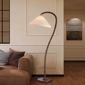 Lampada <span class=keywords><strong>da</strong></span> Terra Vintage Wabi-sabi in Stile Medievale, in Legno Massello di Noce per Soggiorno, Camera <span class=keywords><strong>da</strong></span> Letto Francese, Studio, Design Moderno con Paralume in Tessuto - Product Image 3