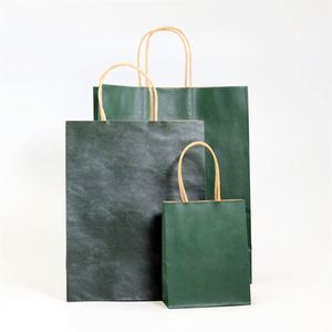 Sac en papier brun réutilisable de luxe avec poignée pour emballage de vêtements, cadeaux et bijoux, personnalisable KM - Product Image 3