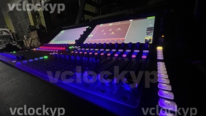Consola de Mezclas Digital Allen & Heath Avantis + Paquete de Caja de Escenario Remota GX4816 48×16 - Product Image 1