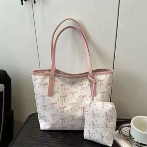 THK0524 Nuevo Conjunto de Bolsos Grandes Tipo Tote con Lazo Estampado, a la Moda, para Mujer, Bolsos de Hombro con Cadenas, Cierre Único, Poliéster - Product Image 5