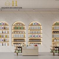 Vitrine de présentation minimaliste en bois pour produits de soin de la peau, éclairée par LED, pour boutique de beauté
