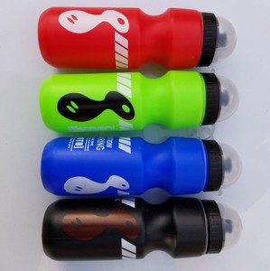 Bouilloire à boire directe Sports <span class=keywords><strong>Tour</strong></span> <span class=keywords><strong>De</strong></span> <span class=keywords><strong>France</strong></span> Bouteille d'eau en plastique PP pour VTT et voyage Cache-poussière Équipement PC - Product Image 3