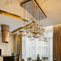Lustre suspendu LED en forme de feuille, éclairage d'intérieur sur mesure de style contemporain