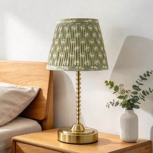 Wiederaufladbare LED-Tischlampe, Kabellose Dimmbare Stimmungsbeleuchtung für Hochzeitsbankett-Tischdekoration - Product Image 3