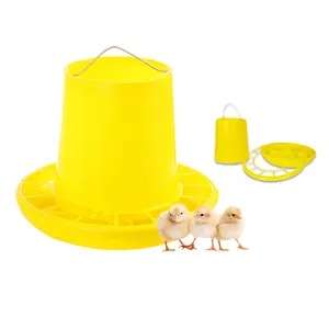 Cubo de alimentación de plástico para aves de corral, alimentador de pollos, gallinero, LM-76