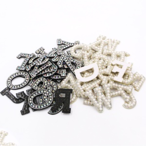 Juego de parches autoadhesivos con <span class=keywords><strong>apliques</strong></span> del alfabeto, 26 letras, con pedrería y perlas sueltas, <span class=keywords><strong>en</strong></span> forma de pedrería - Product Image 6