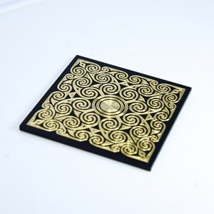 Etiqueta adhesiva de transferencia de metal de lujo Etiqueta con logotipo de letra de níquel - Product Image 1