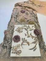 Tissu brodé de perles florales 3D - Robes de mariée élégantes et luxueuses