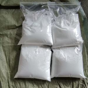 ทรายขี้ผึ้งเม็ดมุกธรรมชาติหลากสี ขายดีเป็นเทน้ำเทท่า เป็นมิตรต่อสิ่งแวดล้อม ใช้ทำเทียน DIY สำหรับตกแต่งงานแต่งงาน - Product Image 1