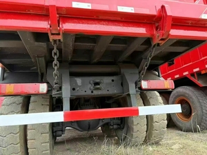 Camión Volquete Usado 2023 8x4 con Motor Weichai <span class=keywords><strong>de</strong></span> 500HP, Bajo Kilometraje, Vehículo <span class=keywords><strong>de</strong></span> Transporte <span class=keywords><strong>de</strong></span> Construcción Confiable y Duradero - Product Image 5