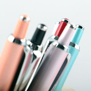 Stylos à bille rétractables en métal de haute qualité, colorés et populaires, avec logo personnalisé - Product Image 6
