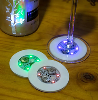 Sous-verres lumineux LED personnalisés multicolores pour fêtes, cadeaux promotionnels, impression de logo sur bouteille ronde, autocollants LED personnalisés