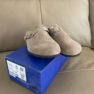 Pantoufles <span class=keywords><strong>orthopédiques</strong></span> à plateforme en liège, semelle intérieure souple, dessus en daim de vache, semelle extérieure en PVC antidérapante, design Evergreen - Légères, fabriquées en usine - Product Image 6
