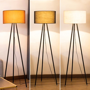 Thiết kế hiện đại linen vải thường vụ đèn sàn với LED Tripod cơ sở kim loại cho khách sạn phòng đọc sách hoặc phòng ngủ trang trí - Product Image 1
