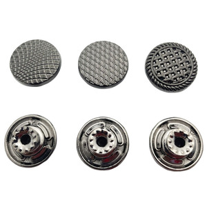 Botón de mezclilla de aleación de <span class=keywords><strong>zamak</strong></span> botón de metal hecho en fábrica en medias - Product Image 6