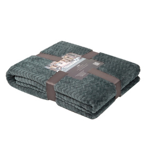 Couverture en flanelle tricotée gaufrée à rayures modernes, plaid doux en polaire côtelée, polyester recyclé, utilisation quatre saisons pour maison de luxe - Product Image 1