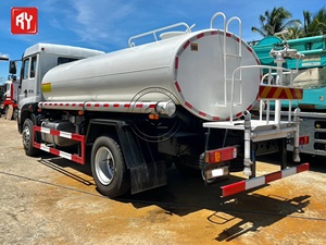 Camión cisterna <span class=keywords><strong>de</strong></span> <span class=keywords><strong>agua</strong></span> <span class=keywords><strong>de</strong></span> 12000 litros Camión cisterna <span class=keywords><strong>de</strong></span> <span class=keywords><strong>agua</strong></span> <span class=keywords><strong>potable</strong></span> <span class=keywords><strong>de</strong></span> acero inoxidable a la <span class=keywords><strong>venta</strong></span> - Product Image 3