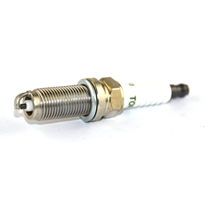 หัวเทียนอัตโนมัติ K6RTM3 สำหรับขายส่ง ใช้แทน 0242236578 0242236694 FR7NES FR7NEU - Product Image 1