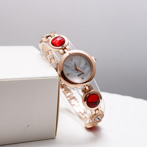 Reloj de pulsera de cuarzo con esfera pequeña a la moda para mujer, novedad al por mayor con correa de diamante, reloj para mujer XYT03 - Product Image 3