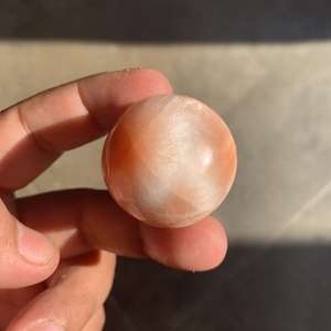 Esfera de Cristal de Scolecita Rosa Brillante de 20 mm, Corte Natural para Joyería, Calidad AAAAA, 40 mm de Altura - Product Image 3