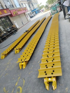 Catene per Bulldozer KX60 KX61 in Acciaio Resistente, Nuove e Originali per Condizioni di Lavoro Complesse - Product Image 4