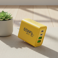 Pengisi Daya Cepat USB C 65W PD QC3.0 4 Port Charger Dinding OEM Logo Kustom Warna Colokan EU US Mendukung Adaptor Pengisian Daya Ponsel di Dinding