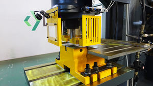 Serie HS Q35Y-50 250t CNC ferronnier hydraulique de l'usine Daramco en Chine fabriqué par des experts - Product Image 5