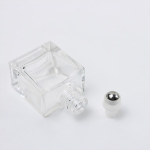 Vuông Nước hoa thủy tinh Lăn chai 10ml <span class=keywords><strong>15ml</strong></span> 30ml 50ml 100ml mỹ phẩm rõ ràng hổ phách tinh dầu cuộn trên chai với hộp - Product Image 4