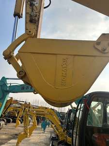 รถขุดไฮดรอลิกขนาดเล็ก Komatsu PC70/PC75UR มือสอง 6-7 ตัน เครื่องยนต์ Cummins สภาพดีเยี่ยม โครงสร้างกะทัดรัด ใช้งานง่าย - Product Image 6