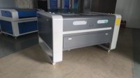 Machine de marquage et de gravure laser CO2 à diode optique de haute qualité, intégration usine, prix bas, refroidissement par eau CNC, pour le bois