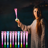 Bâtons lumineux à fibres optiques LED 7 couleurs, jouets lumineux clignotants pour fêtes, bars, mariages, concerts, anniversaires, cadeaux et fournitures