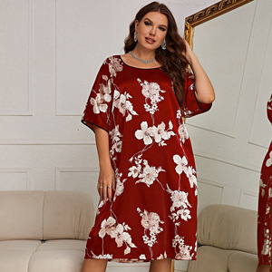 Pijamas de talla grande para mujer en la sección larga del vestido de Jersey estampado, nueva ropa de verano para el hogar, camisones de seda helada - Product Image 5
