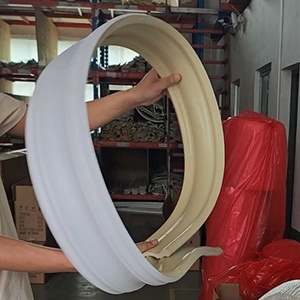 Construction Material Foam Polyurethane Crown Molding PU, White <strong>Flexible</strong> <strong>Mouldings</strong> - Product Image 1