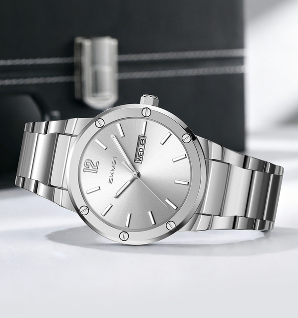 China Brand SKMEI 9400 Simple Men Hot Sale Stainless Steel Luxury Quartz Watch Man Silver Color Customized Design Watches