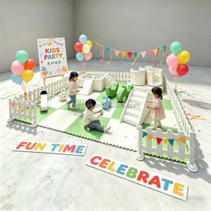 Ensemble de jeux gonflables <span class=keywords><strong>vert</strong></span> et beige avec manège à trois tasses pour <span class=keywords><strong>location</strong></span> événementielle, équipement rotatif pour fêtes d'enfants, <span class=keywords><strong>location</strong></span> intérieure - Product Image 1