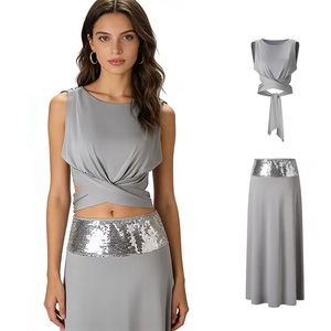 Blouse élégante blanche en polyester, décontractée, longueur genou, avec détails amples et dos nu, style crop top, idéale pour l'été - Product Image 1