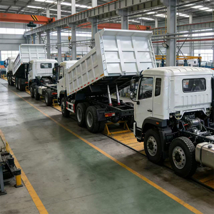 Camion Ribaltabile per Costruzioni Stradali, Veicolo Pesante per Trasporto di Asfalto e Detriti - Product Image 6