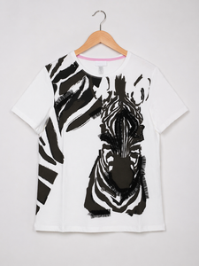 Camiseta Blanca con Estampado de Cebra para Mujer, Manga Corta, Informal, con Detalle de Volantes, para el Verano - Product Image 2