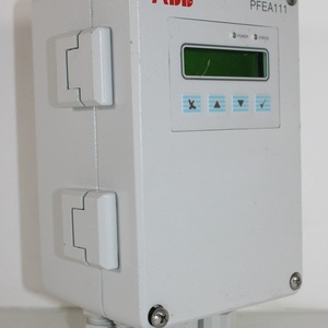Controlador de Tensión PFEA111-65 PFEA11165 3BSE050090R65 para PLC - Product Image 1