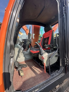 Miniexcavadora Usada Doosan DX75 de 7.5 Toneladas de Corea del Sur con Buen Rendimiento, Motor, Caja de Cambios, Rodamientos, Bomba, Bajas Horas de Trabajo, EPA, CE - Product Image 6