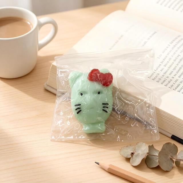 Stress Relief Anxiety Relief Sensory Fidget Toy Unisex Alien Squishy TPR Material Slow Rising Squeezable Soft for Desk