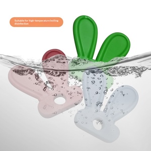 Jouet musical mobile en bois pour enfants, téléphone portable pour garçons et filles, machine d'apprentissage de dessins animés pour bébés, vente en gros - Product Image 4