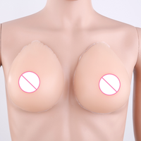 Vente en Gros Bretelles Réglables Forme Goutte d'Eau Silicone Formes Seins Faux Seins pour Femmes Mastectomie Transgenre