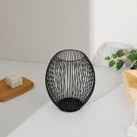 Porte-bougie ovale en fil métallique noir, lanterne en métal en forme d'œuf, vase pour cheminée, manteau de cheminée, décoration de fenêtre