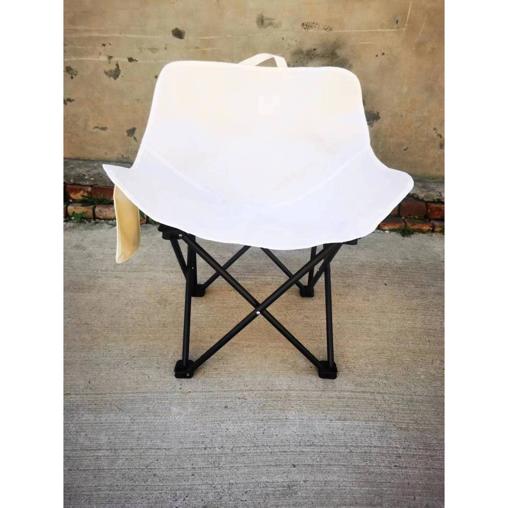 New Moon Chair [White]
