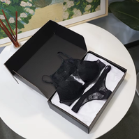 Boîtes d'emballage de sous-vêtements personnalisées de luxe avec logo, estampage à chaud, laminage mat, boîte cadeau pour marque de lingerie et de vêtements