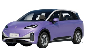 ARCFOX Kola 2025 ระยะทางวิ่ง 100 กม. ตามมาตรฐาน NEDC รถ SUV ขนาดกลาง แบตเตอรี่ CATL LFP ความจุ 90-110 กิโลวัตต์ชั่วโมง กำลังไฟ 150-200 กิโลวัตต์ รถยนต์ 5 ที่นั่ง สำหรับครอบครัว รถยนต์ในเมือง - Product Image 2