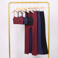 Ensemble de sport Y-Line doux et soyeux avec gilet et pantalon évasé, logo personnalisé, soutien-gorge intégré, 2 pièces, coupe ajustée, pour gym et yoga