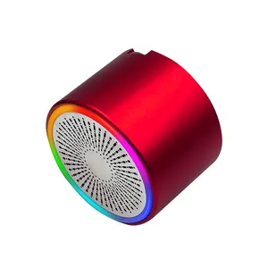 Şarj edilebilir 5w Mini boyutu Bluetooth 5.3 sürüm Rgb renkli LED ışık Bluetooth hoparlör