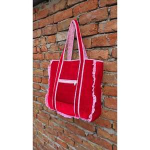 Bolsa de lona acolchada de algodón con estampado tradicional, hecha a mano, elegante, ligera, duradera y espaciosa. - Product Image 3